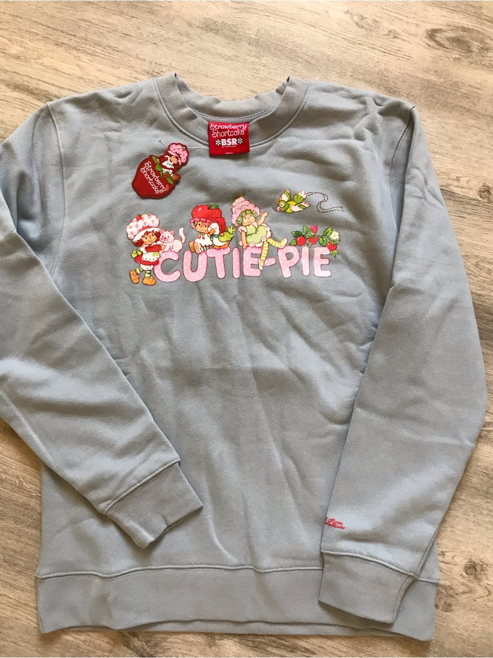 By Sami Ryan Strawberry Shortcake Sweatshirt ‘Cutie-Pie” NWT